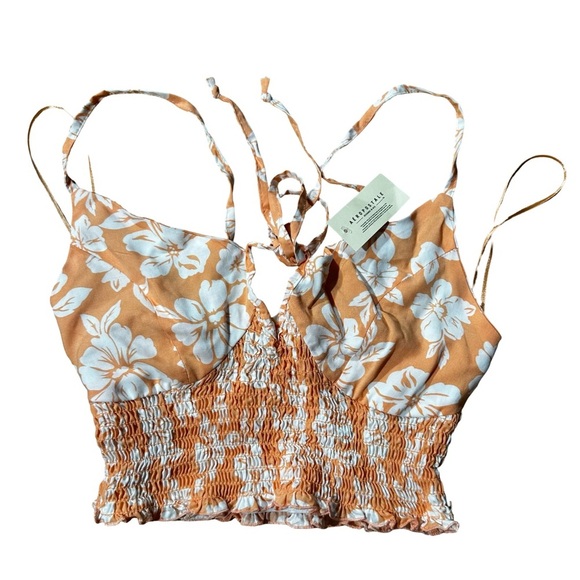 Aeropostale Smocked Cropped Tank Top Adjustable Straps NWT Size M - Picture 1 of 4